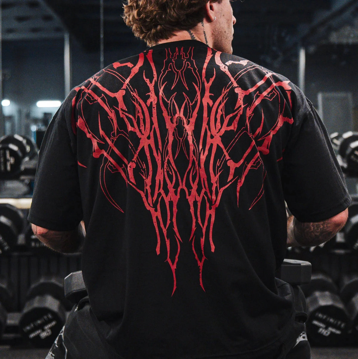 Oversized T-shirt with a lone shadow print.